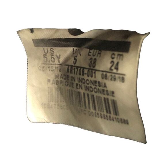 RARE 2018 Nike Air Force 1 Utility Black White Size 5.5 - Picture 5 of 15